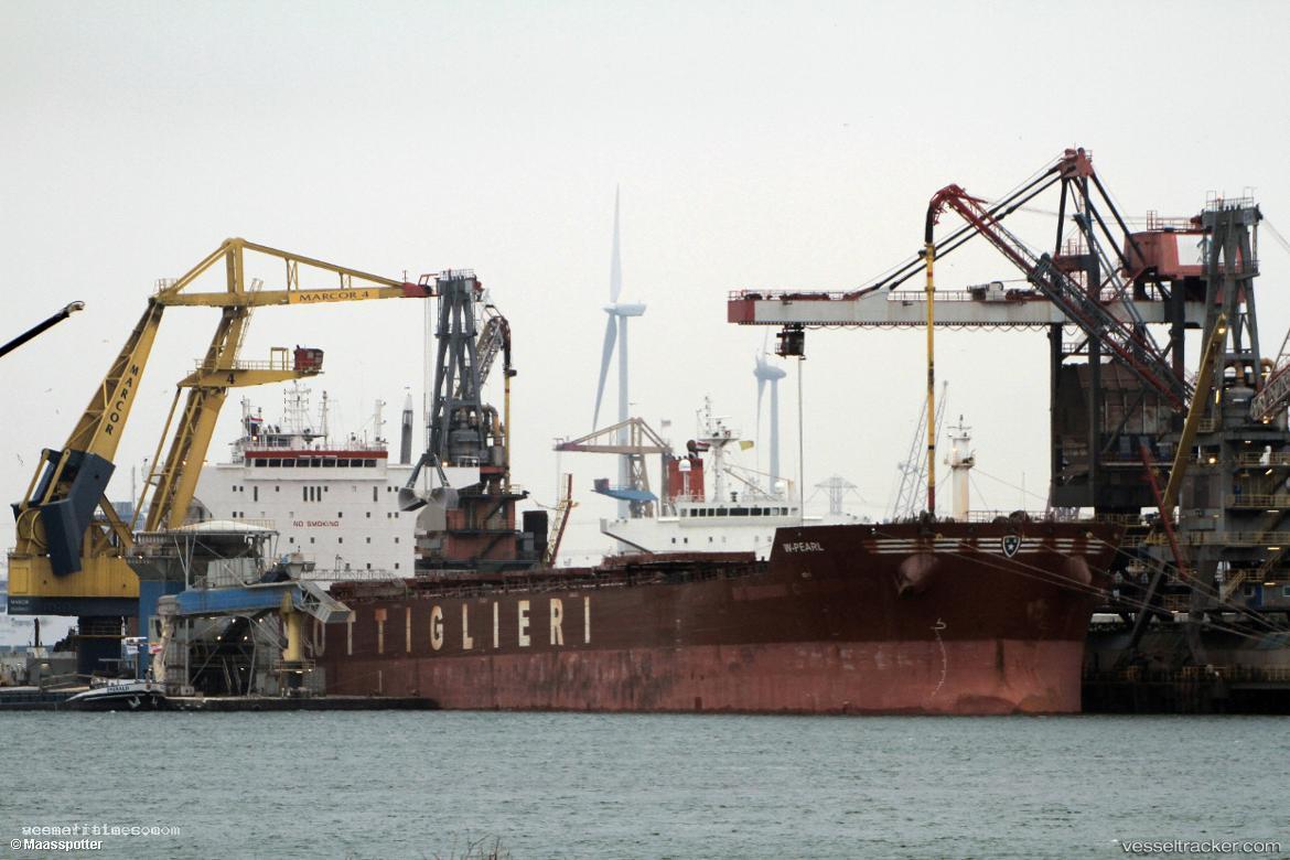 W-Pearl - Bulk Carrier vessel registered in Liberia