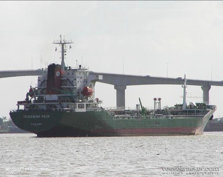 Shiva - Bitumen Tanker vessel registered in Cook Islands
