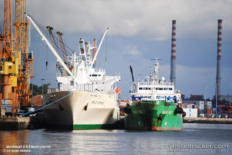 Bahia-Tres - Oil Products Tanker vessel registered in Spain