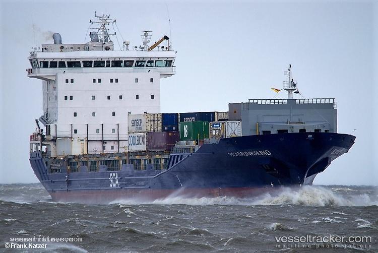 Munksund - Container Ship vessel registered in Liberia