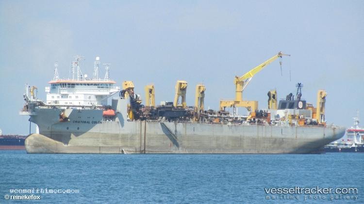 Cristobal-Colon - Hopper Dredger