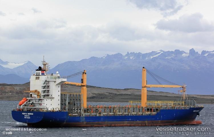 Perito-Moreno - Container Ship vessel registered in Liberia