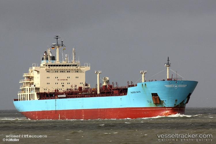 Maersk-Kaya - Chemical Oil Products Tanker vessel registered in Singapore