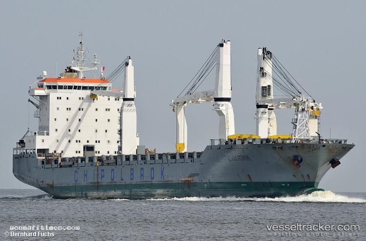 Adam-Asnyk - Multi Purpose Carrier vessel registered in Malta