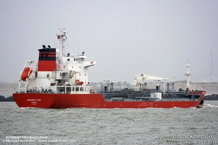 Bts-Summer - Chemical Oil Products Tanker vessel registered in Singapore