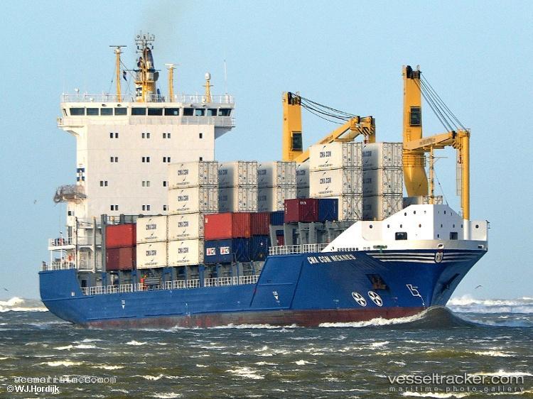 Msc-Manon - Container Ship vessel registered in Portugal