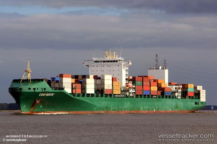 Gsl-Tinos - Container Ship vessel registered in Liberia