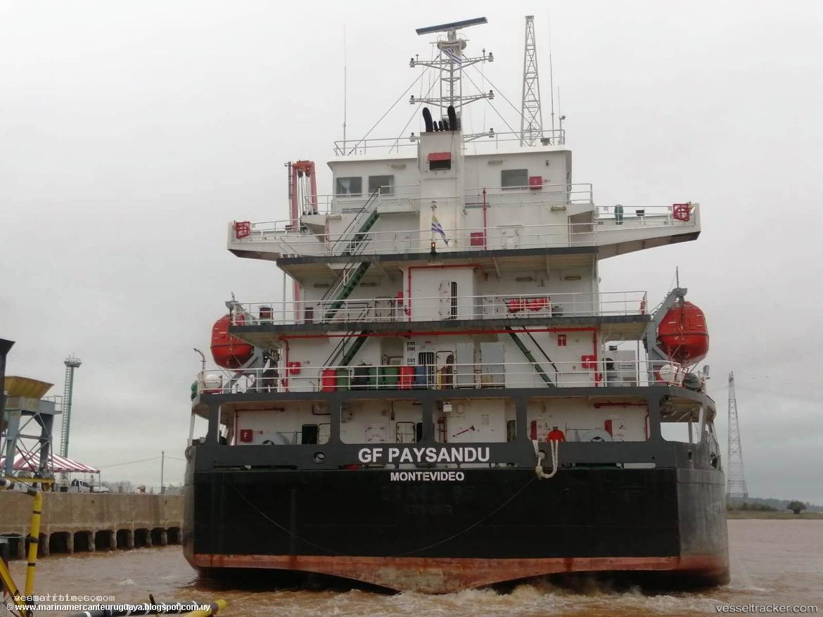 Ual-Trader - Other vessel registered in Portugal
