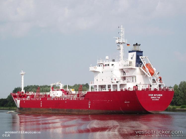 Iver-Bitumen - Bitumen Tanker vessel registered in Italy