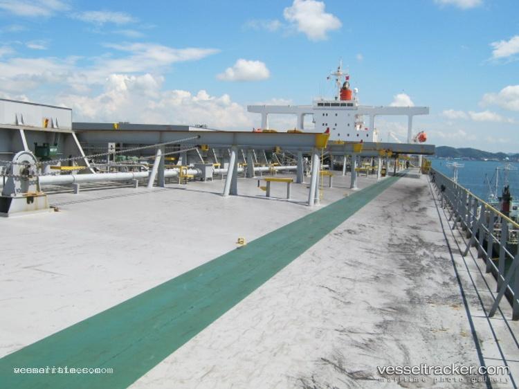 Xin-Yue - Ore Carrier vessel registered in Liberia