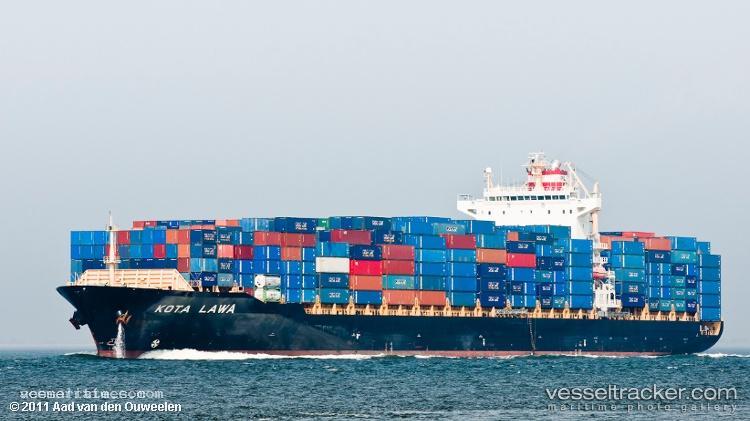 Kota-Lawa - Container Ship vessel registered in Singapore
