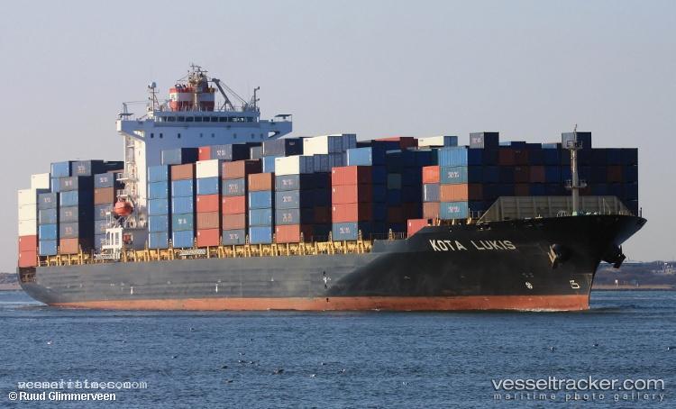 Kota-Lukis - Container Ship vessel registered in Hong Kong