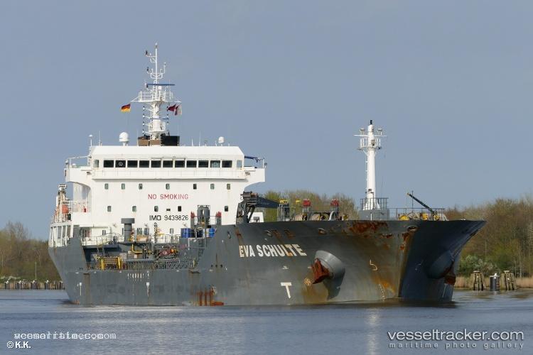 Eva-Schulte - Chemical Oil Products Tanker vessel registered in Singapore