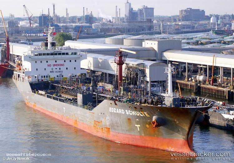 Edzard-Schulte - Chemical Oil Products Tanker vessel registered in United Kingdom