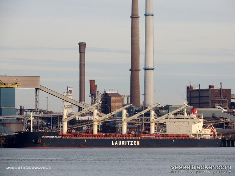 Star-Runner - Bulk Carrier vessel registered in Liberia