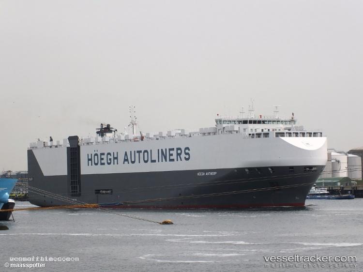 Rcc-Antwerp - Vehicles Carrier vessel registered in Bahamas