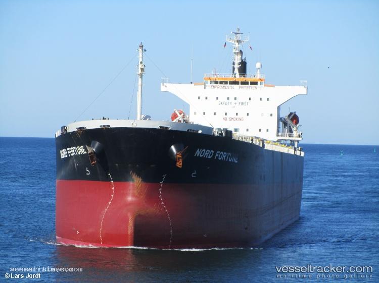 Geneve - Bulk Carrier vessel registered in Marshall Islands