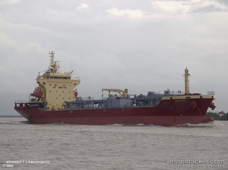 Nacc-Cozumel - Cement Carrier vessel registered in Indonesia