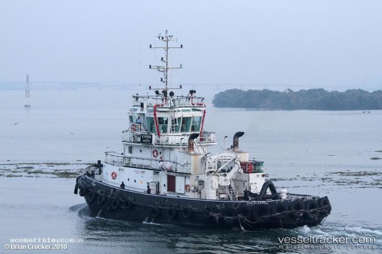 Tug-Vypeen - Tug vessel registered in India