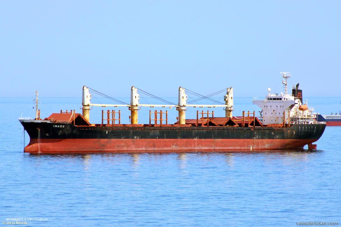 Inase - Bulk Carrier vessel registered in Marshall Islands