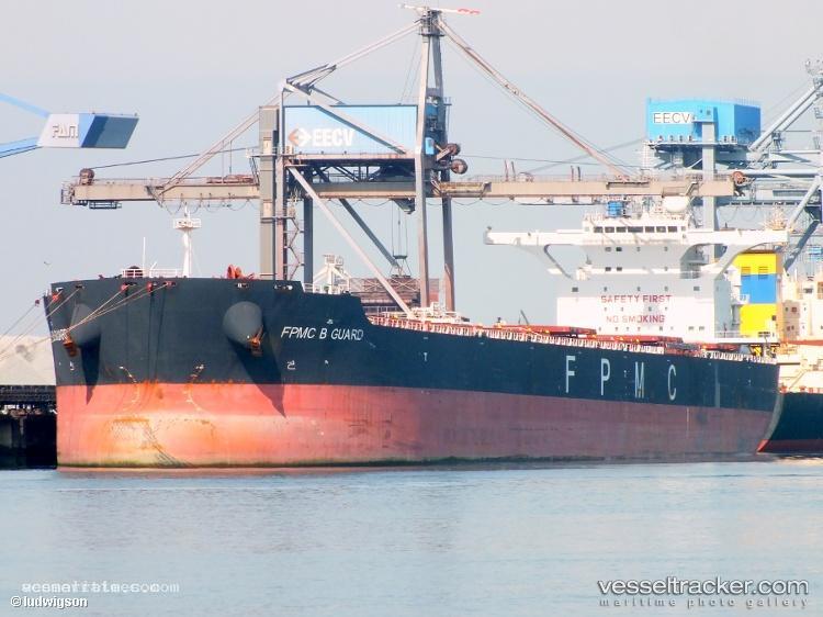 Fpmc-B-Guard - Bulk Carrier vessel registered in Liberia