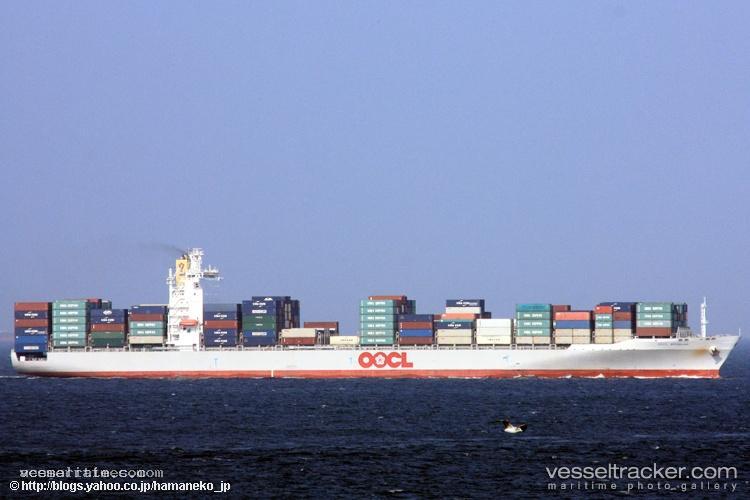 Oocl-Brisbane - Container Ship vessel registered in Hong Kong