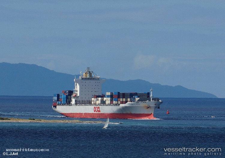 Oocl-New-Zealand - Container Ship vessel registered in Hong Kong