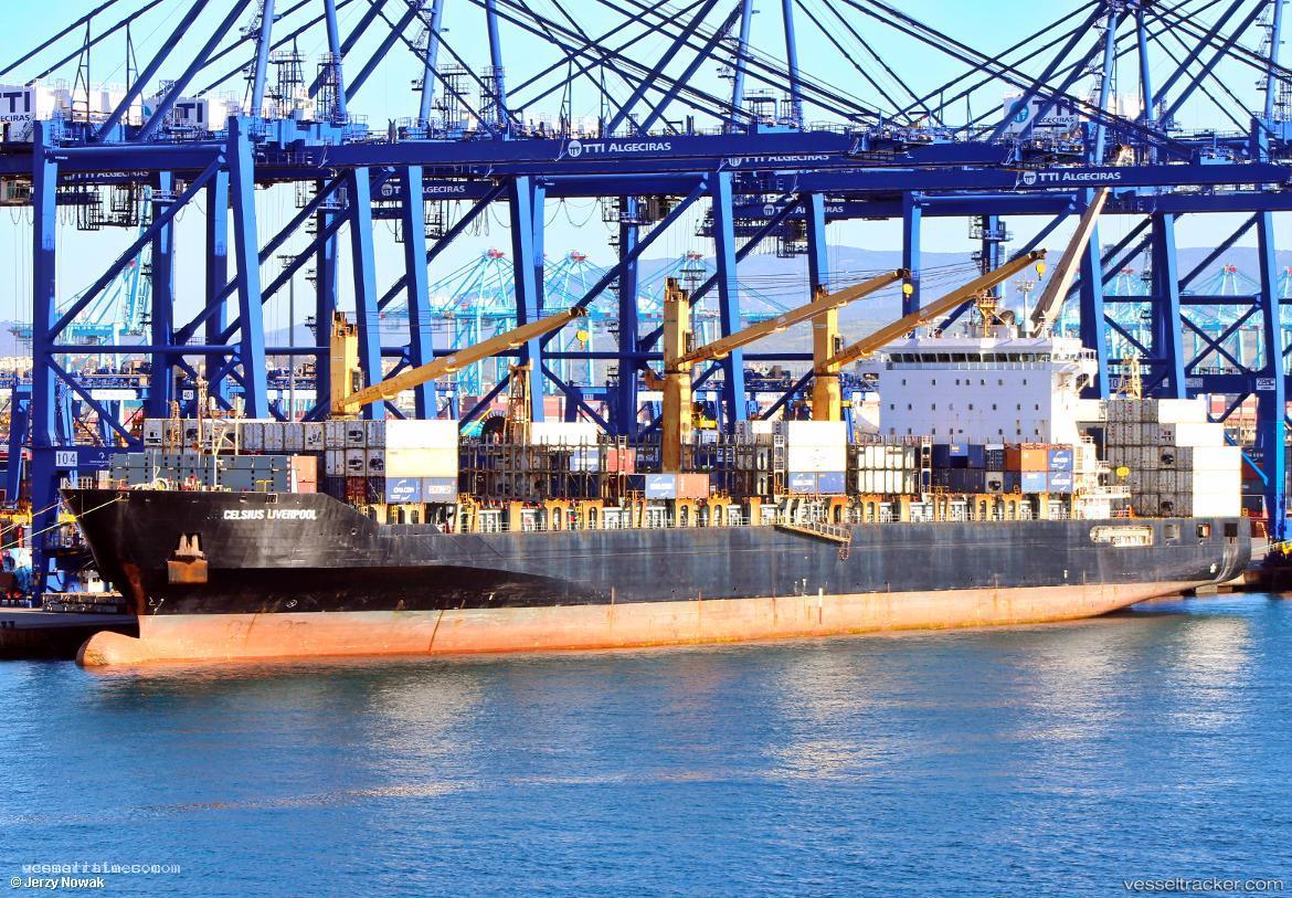 Sc-Houston - Container Ship vessel registered in Marshall Islands