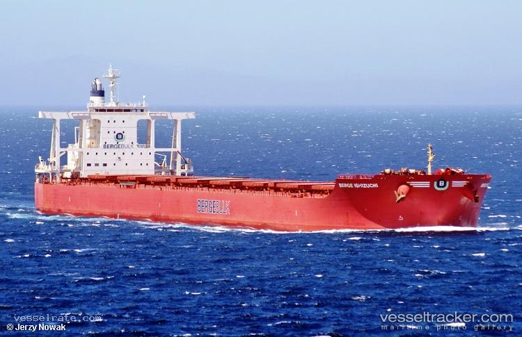 Berge-Ishizuchi - Ore Carrier vessel registered in United Kingdom