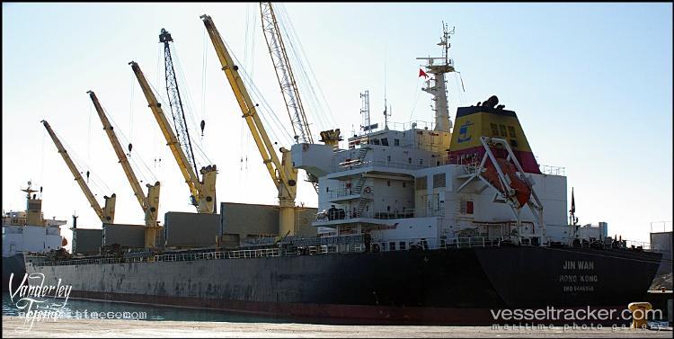 Jin-Wan - Bulk Carrier vessel registered in Hong Kong