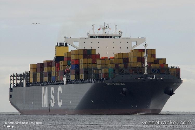 Southampton-Express - Container Ship vessel registered in Portugal