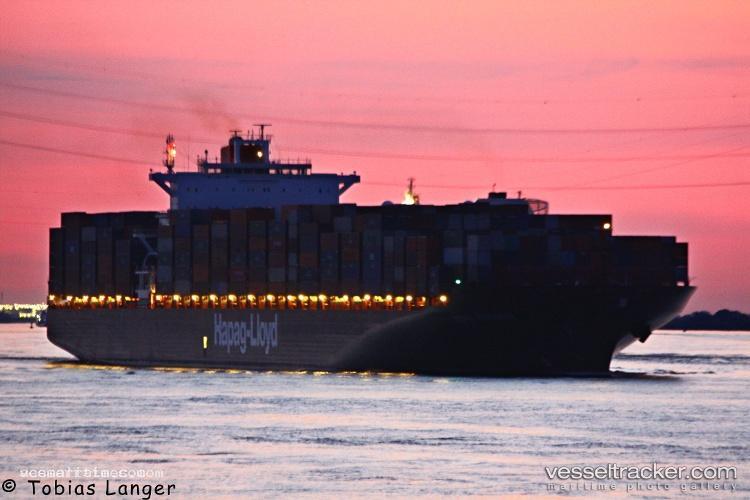 Sofia-Express - Container Ship vessel registered in Liberia