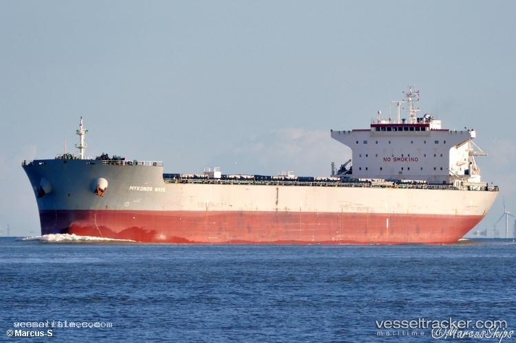 Mykonos-Wave - Bulk Carrier vessel registered in Cyprus