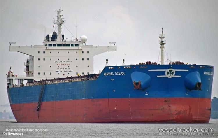 Marine-Claudia - Bulk Carrier vessel registered in Liberia