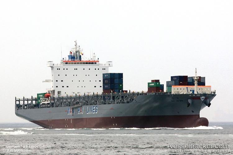 Wan-Hai-516 - Container Ship vessel registered in Singapore