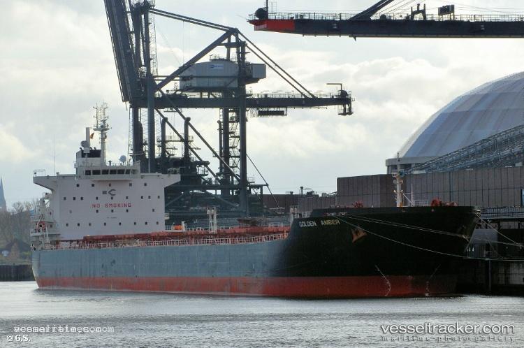 Golden-Amber - Bulk Carrier vessel registered in Marshall Islands