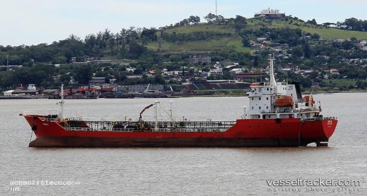 Monarca-1 - Oil Products Tanker vessel registered in Panama