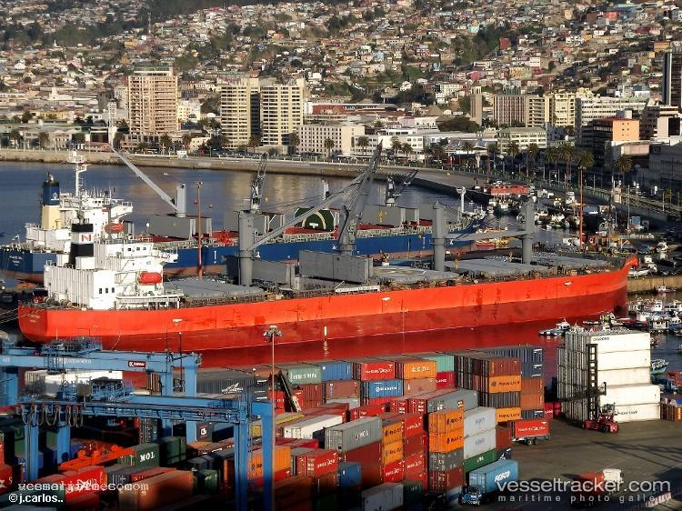 Tremola - Bulk Carrier vessel registered in Marshall Islands