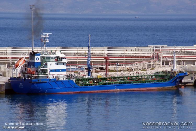 Ios-I - Oil Products Tanker vessel registered in Malta