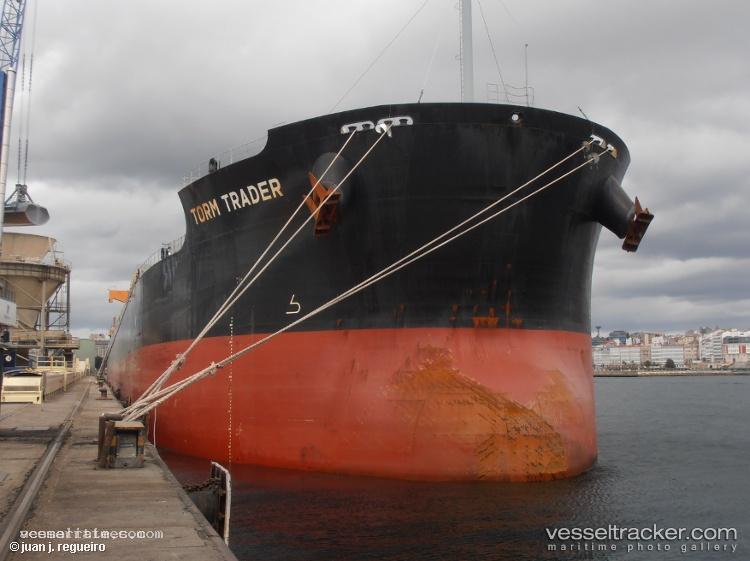 Star-Trader - Bulk Carrier vessel registered in Bahamas