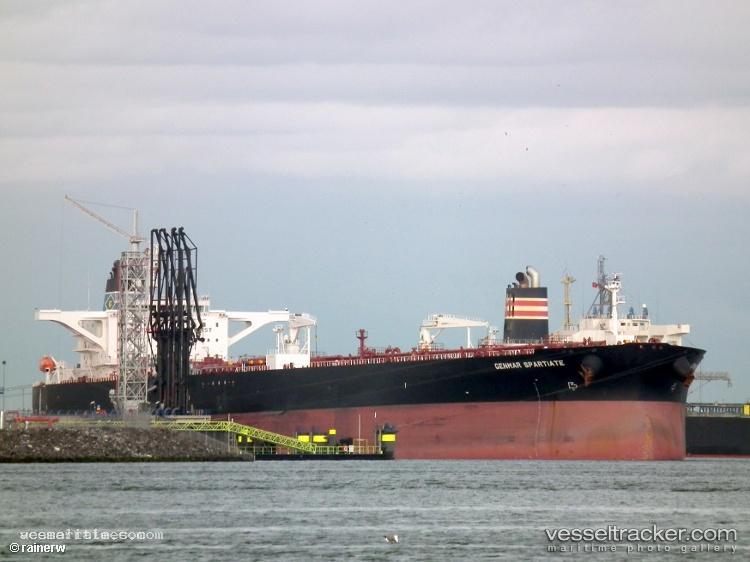 Stella - Crude Oil Tanker vessel registered in Greece