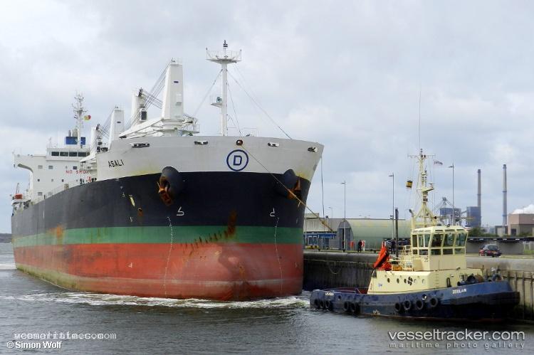 Prisma - Bulk Carrier vessel registered in Marshall Islands