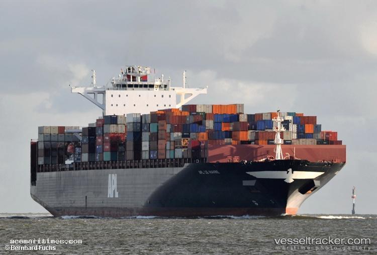 Apl-Le-Havre - Container Ship vessel registered in Singapore