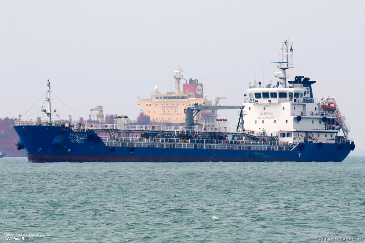 Isselia - Oil Products Tanker vessel registered in Singapore