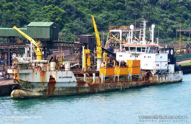 De-Laperouse - Hopper Dredger vessel registered in Luxembourg