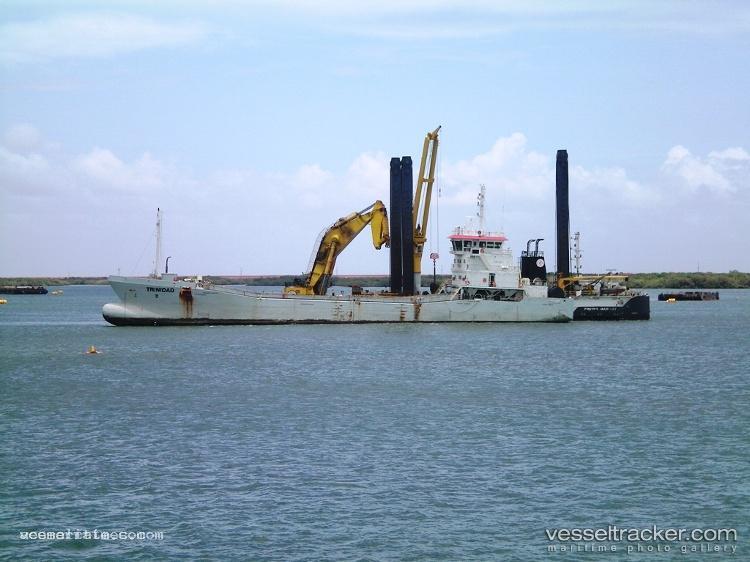 Trinidad - Service Ship vessel registered in Luxembourg