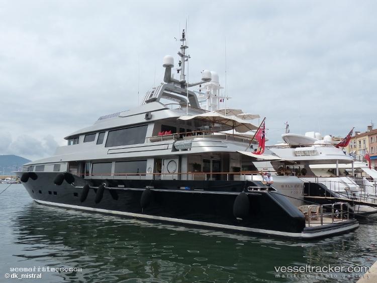 Silver-Dream - Service Ship vessel registered in Cayman Islands