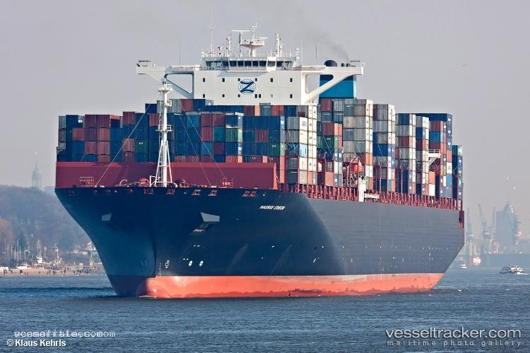 Edison - Container Ship vessel registered in United Kingdom