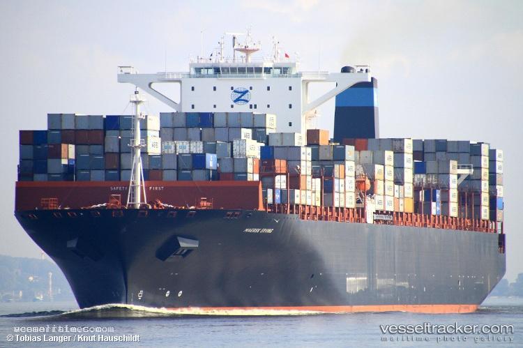 Erving - Container Ship vessel registered in United Kingdom