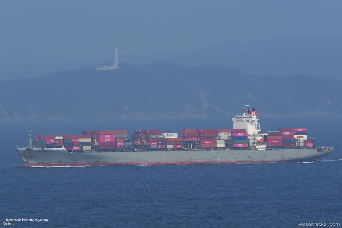 Bear-Mountain-Bridge - Container Ship vessel registered in Panama